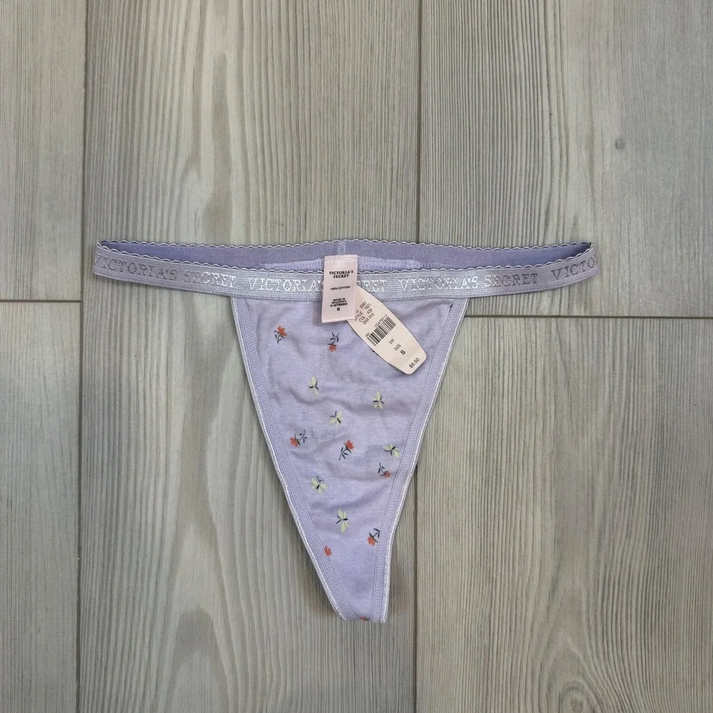 Vintage Victorias Secret V-String Thong Lavender Floral‎ Cotton Panty 1821 S NWT